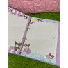 carpeta con hojas estampadas de kuromi